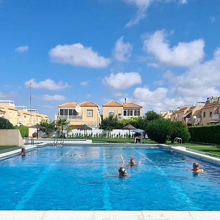טורבייחה Bungalow Avec Piscine מראה חיצוני תמונה