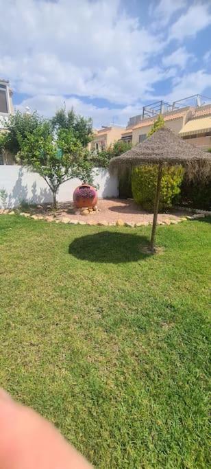 טורבייחה Bungalow Avec Piscine מראה חיצוני תמונה