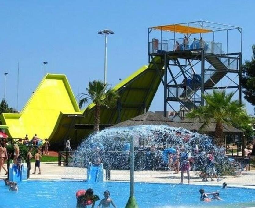 טורבייחה Bungalow Avec Piscine מראה חיצוני תמונה