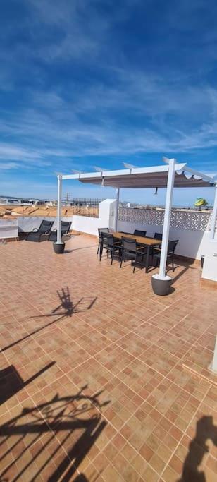 טורבייחה Bungalow Avec Piscine מראה חיצוני תמונה